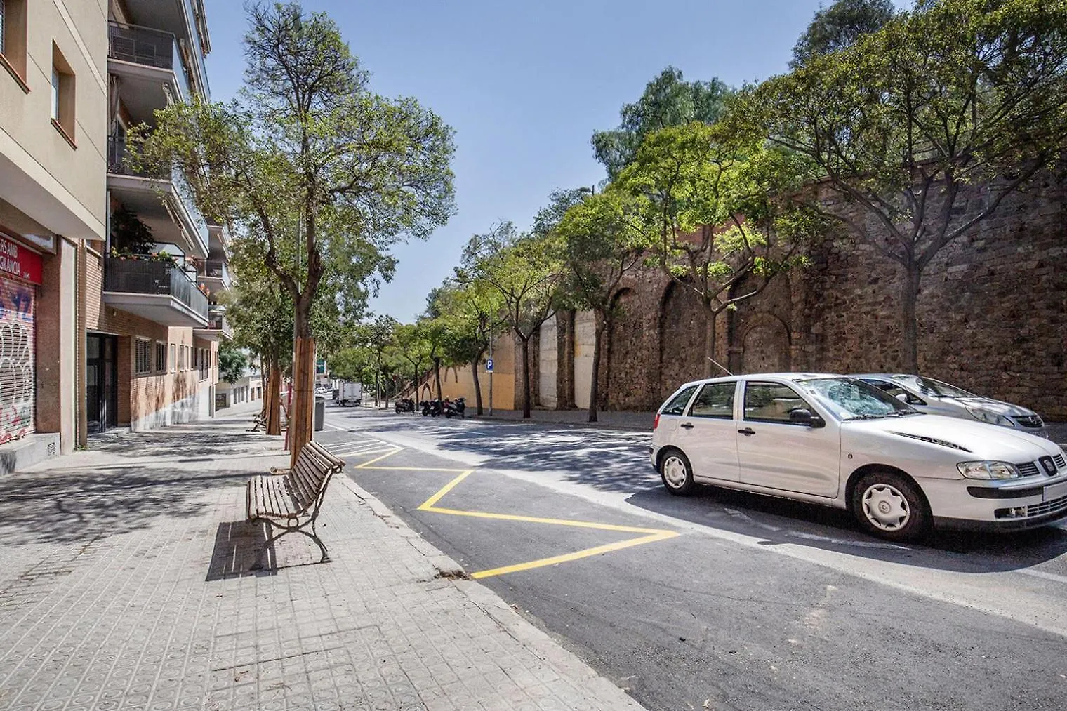 Apartmán Poble Sec 3Br W Balcony Mountain Views Bcn-109 Barcelona